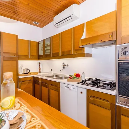 House Vetus Pontem * Vrboska
