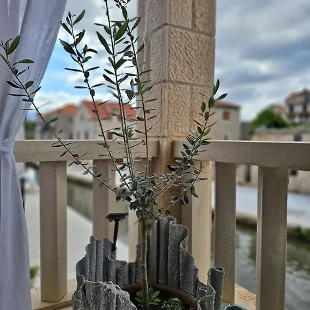 House Vetus Pontem Сasa de vacaciones Vrboska